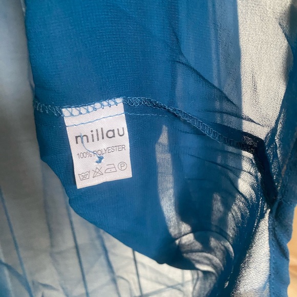 High low blouse - Picture 3 of 3